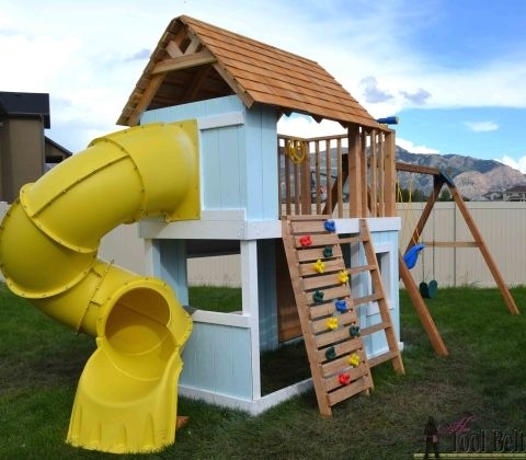 plastic cubby house with slide